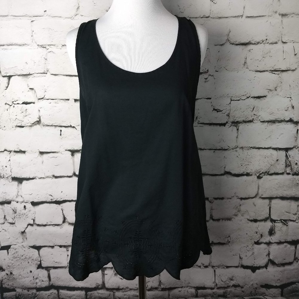 Mossimo Black Embroidered Bottom Tank Top